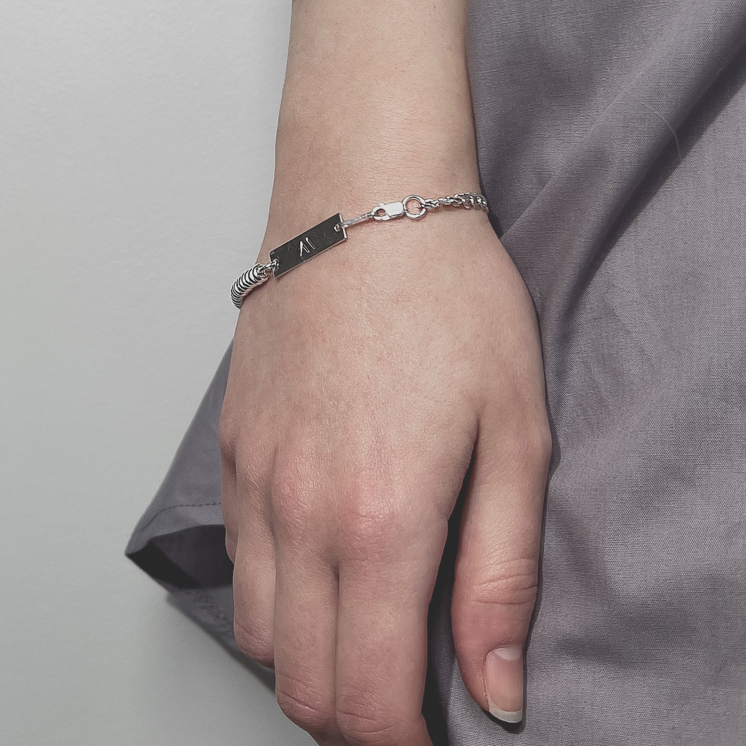 Sterling silver bracelet B2/SS02