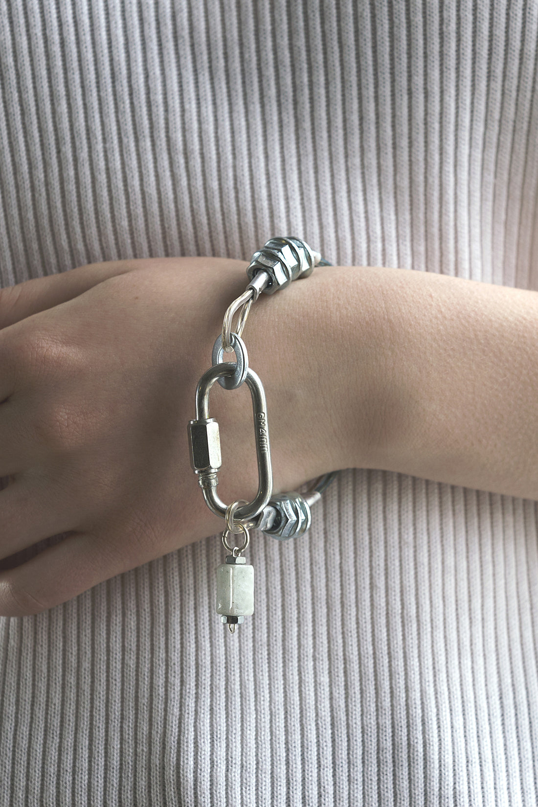 Silver bracelet with metal details and Amazonite stone