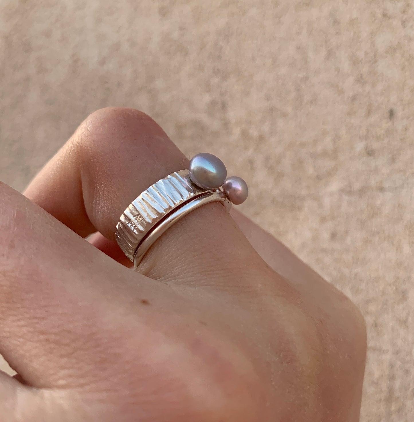 Sterling silver pearl ring R5/SiP09
